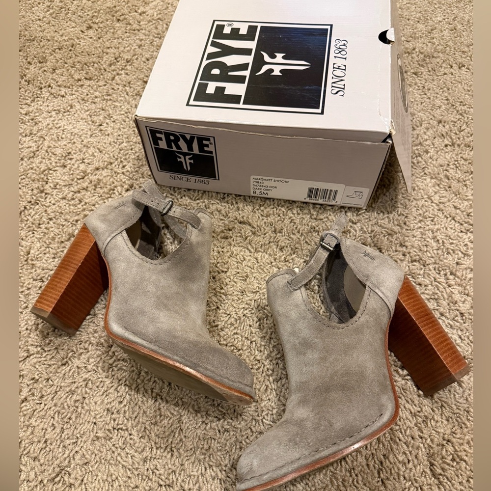 Frye Margaret Women's Gray High Heeled Suede Booties Sz 8.5